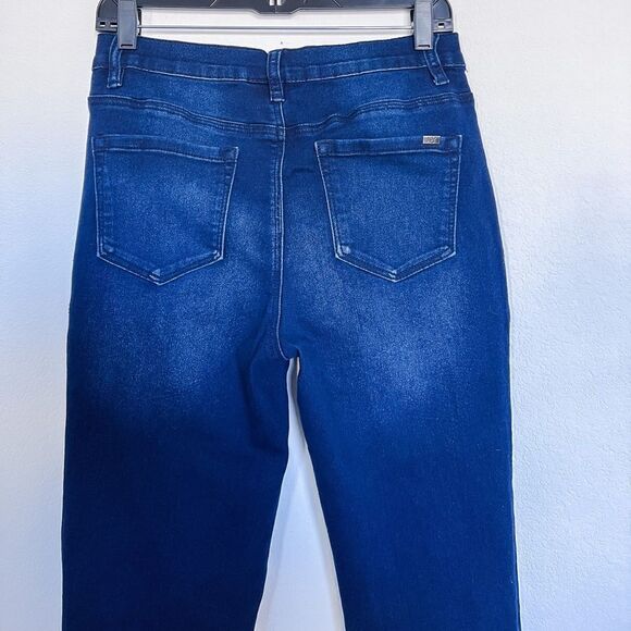 DG2 by Diane Gilman Women's Cotton Blend Dark Wash Jeans with Floral Embroidery - Picture 6 of 6